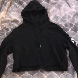 Black checkered Hollister crop top hoodie